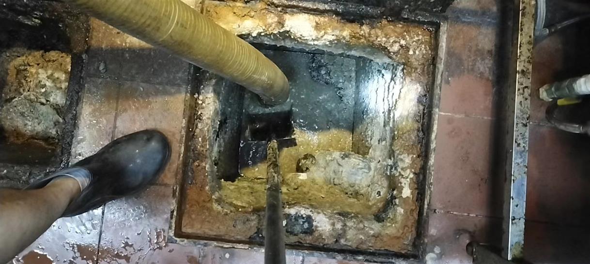 隆阳化油池清理-污水池清掏