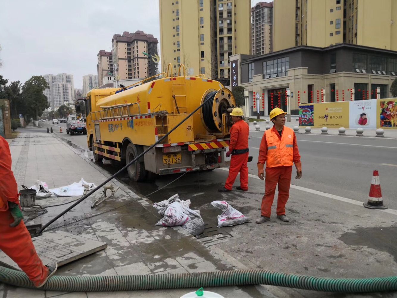 隆阳排污管道清淤-管道清洗