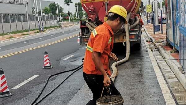 隆阳污水管道疏通清淤注意事项有哪些？